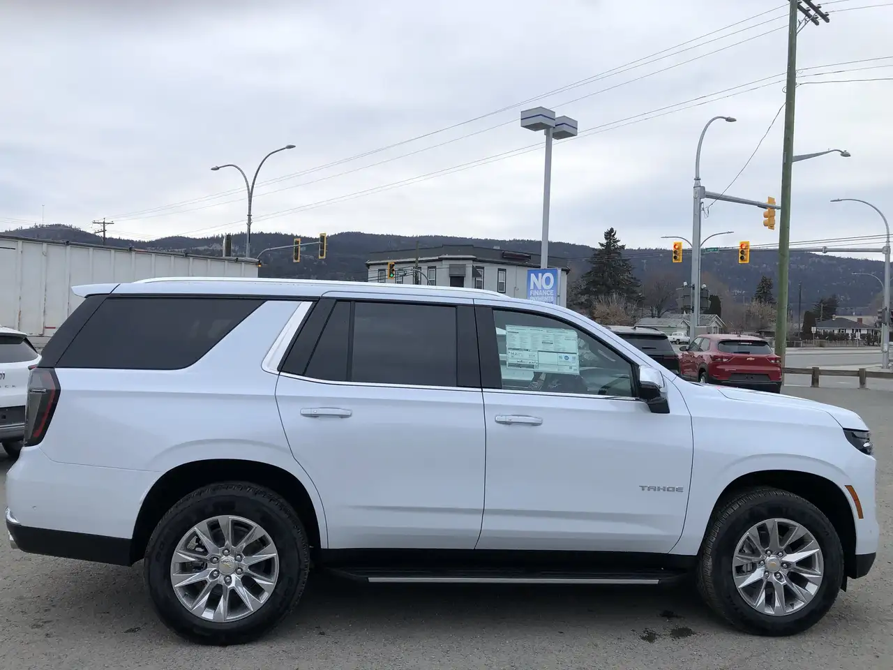Chevrolet Tahoe снимка Chevrolet Tahoe