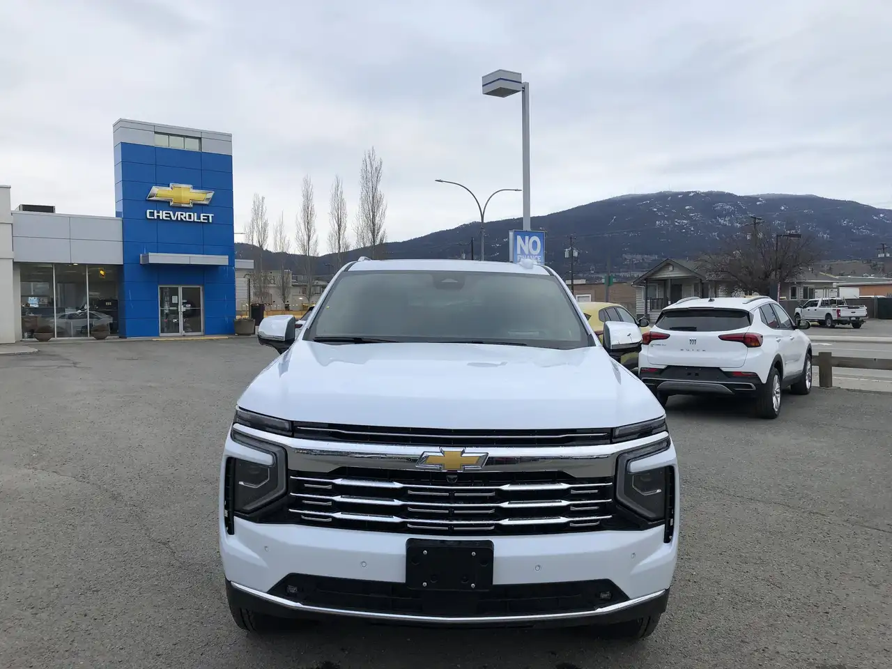 Chevrolet Tahoe снимка Chevrolet Tahoe