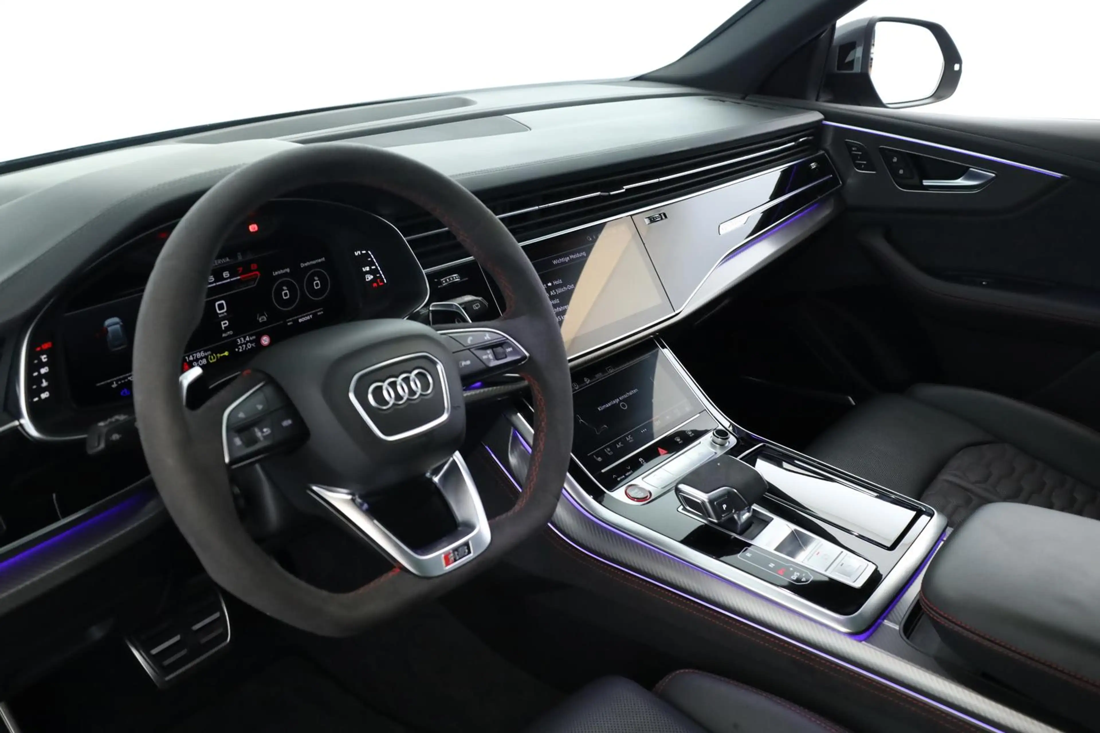 Audi RS Q8 SUV performance Laser Pano Vmax RSAbgas 23 — photo 12