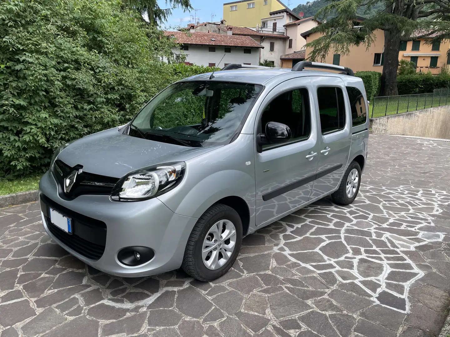 Renault Kangoo 1.5 blue dci Limited 115cv - 2