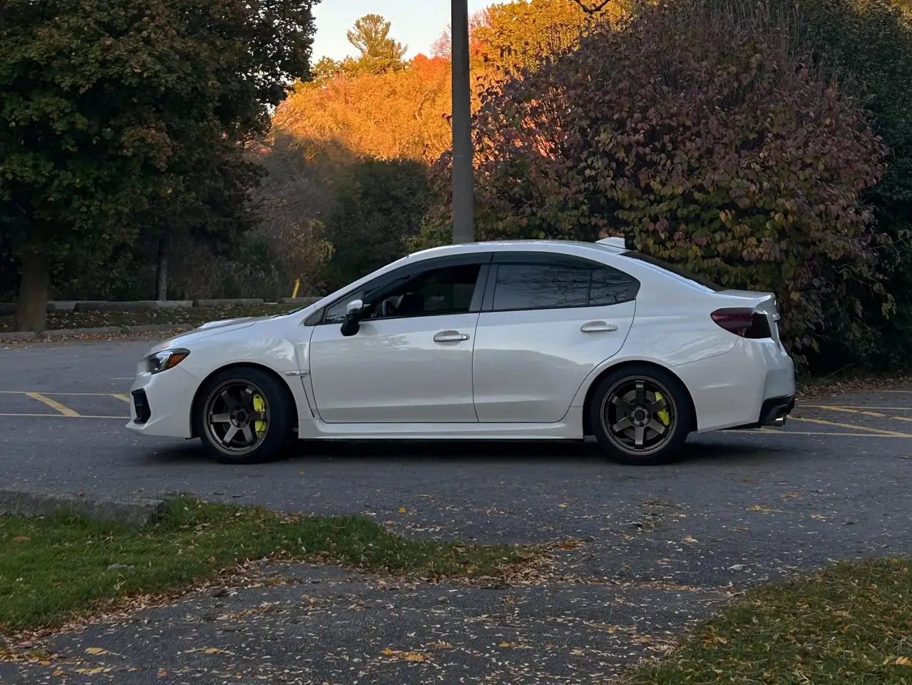 Subaru WRX снимка Subaru WRX