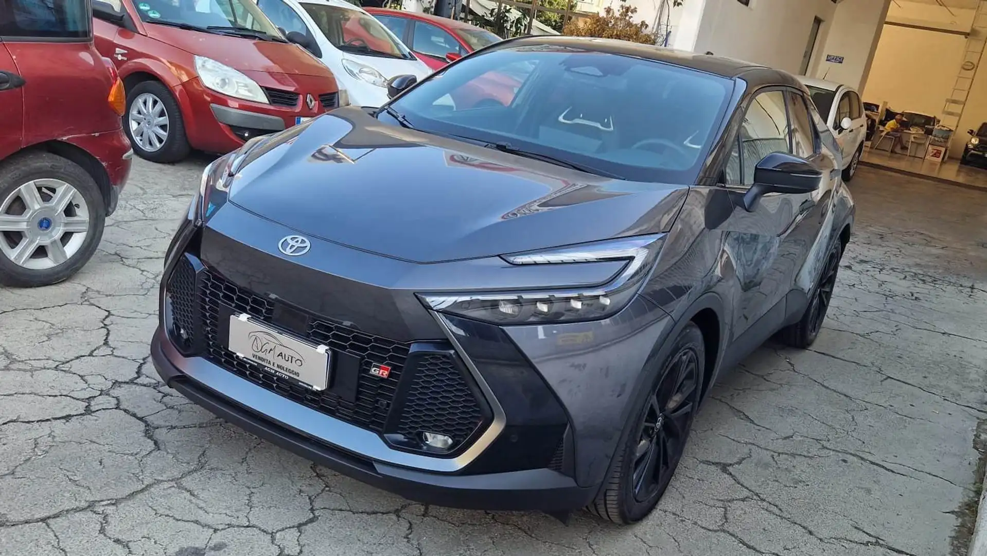 Toyota C-HR C-HR II 2023 2.0 hev GR Sport awd e-cvt - 1