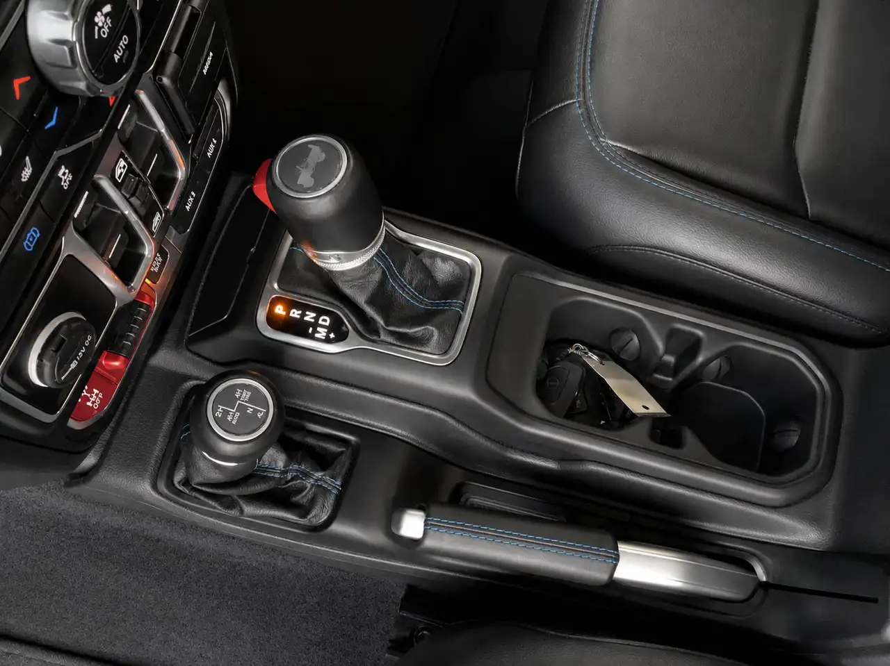 Jeep Wrangler photo Jeep Wrangler