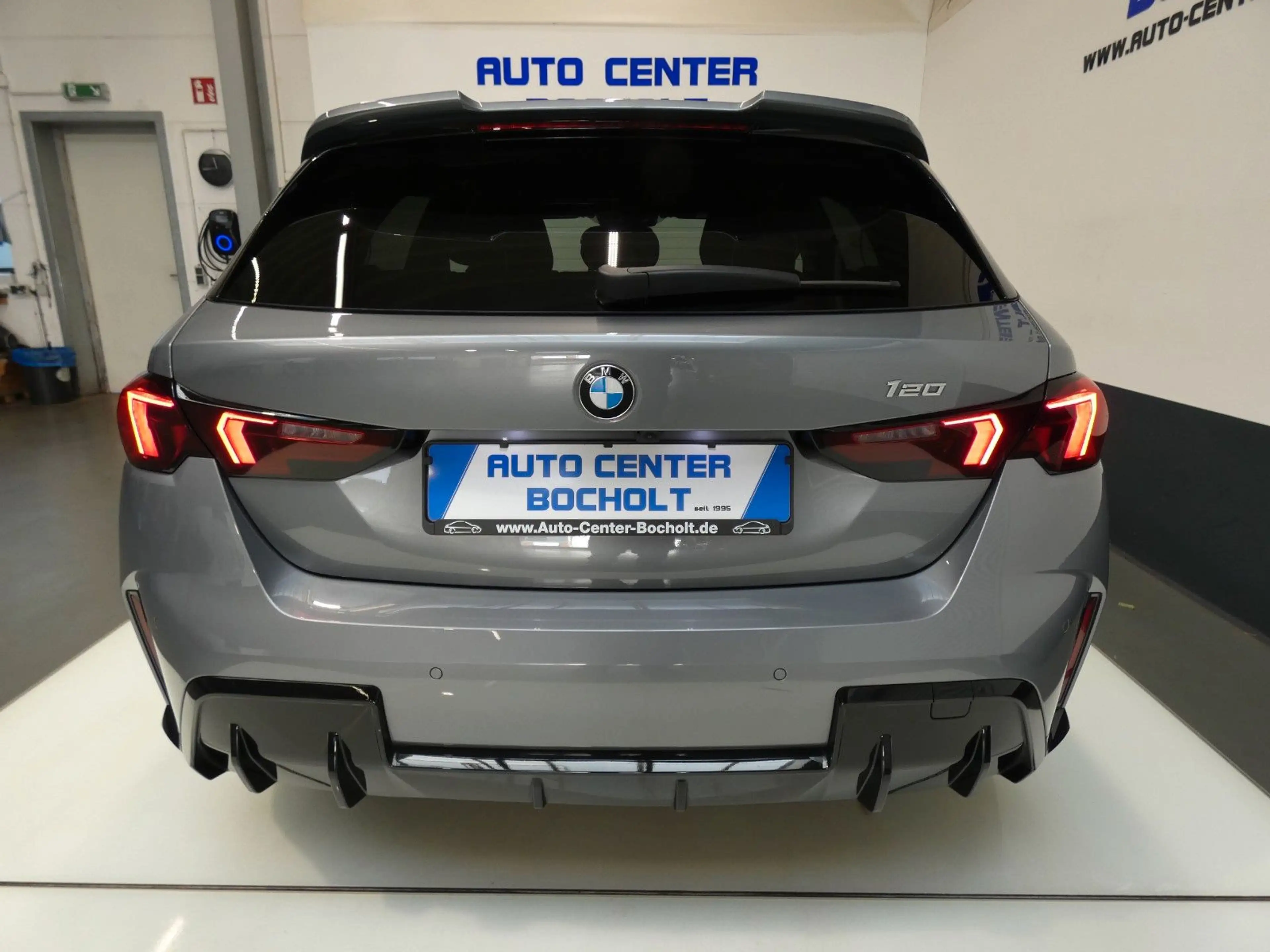 BMW 120 M Sport Pro*HUD*AHK*LED*360°*LM19 — photo 2