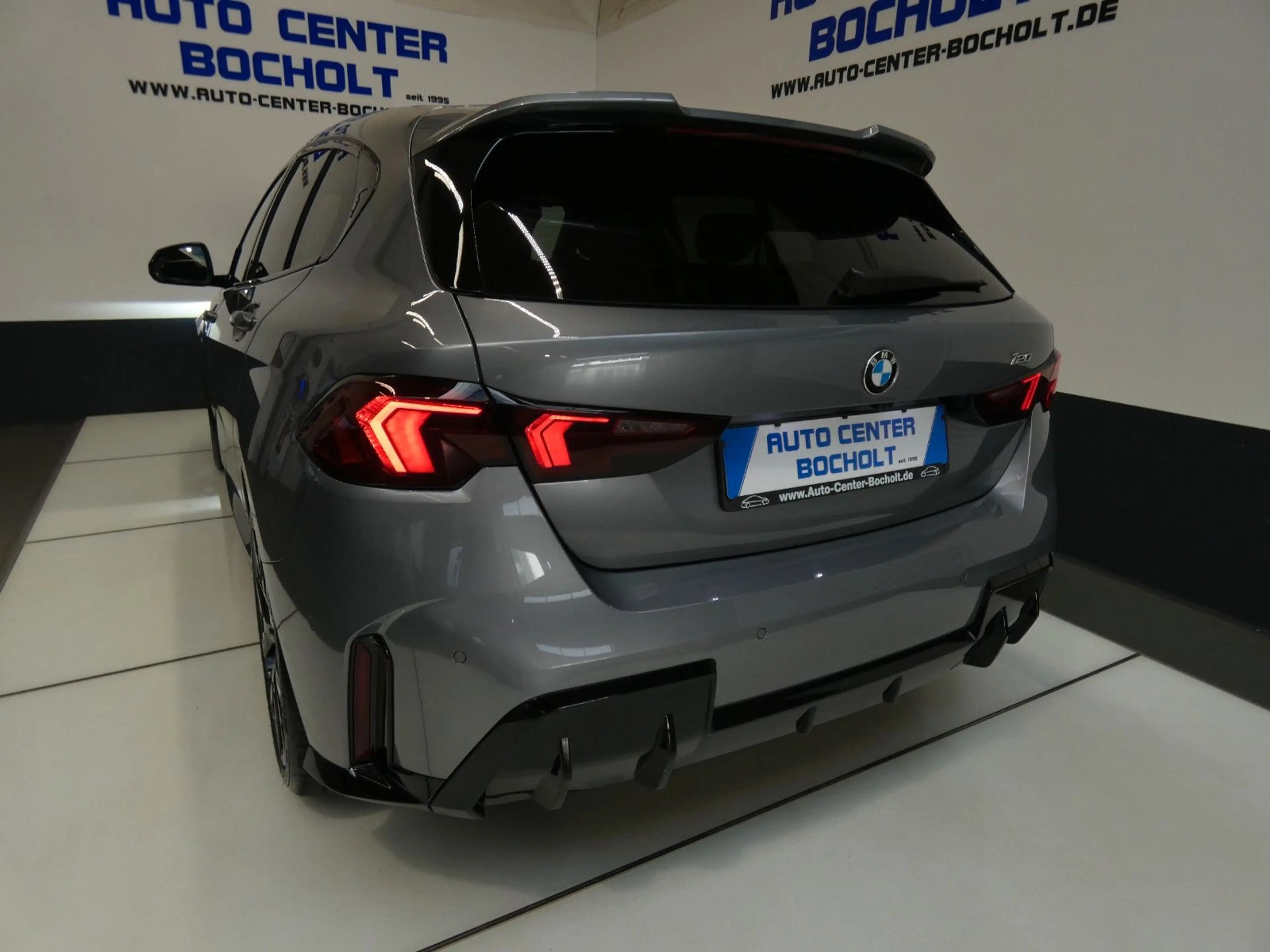 BMW 120 M Sport Pro*HUD*AHK*LED*360°*LM19 — photo 10