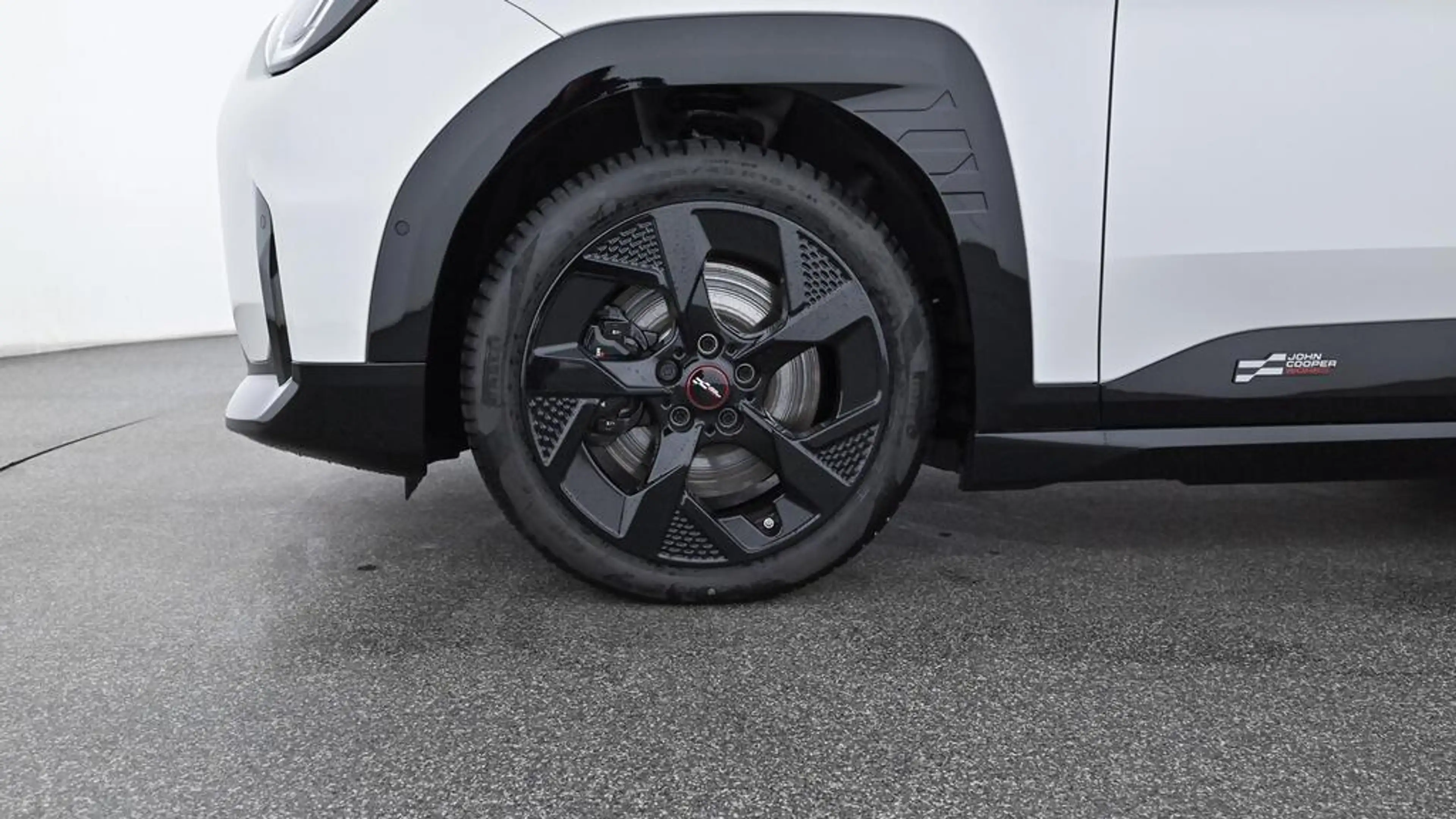 MINI Aceman John Cooper Works Trim — photo 10