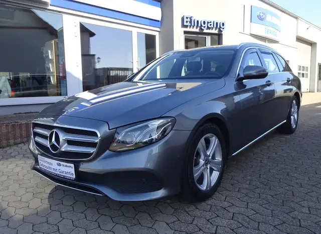 Mercedes-Benz E 200 E 200 d T*2.Hd.*