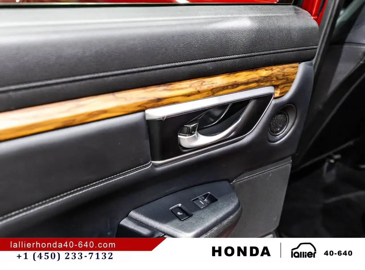 Honda CR-V photo Honda CR-V