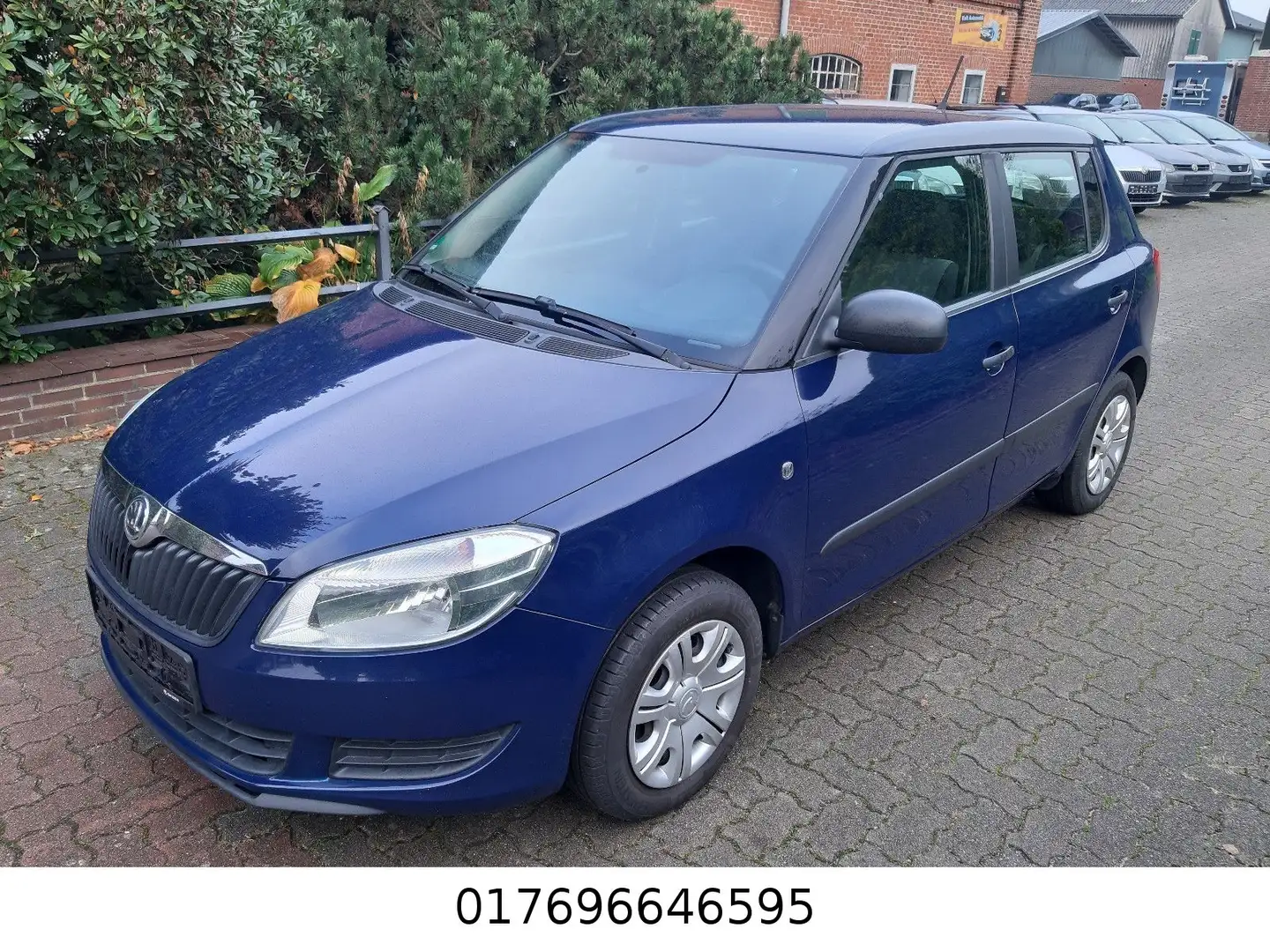 Skoda Fabia 1.2l 44kW Ambition Blau - 1