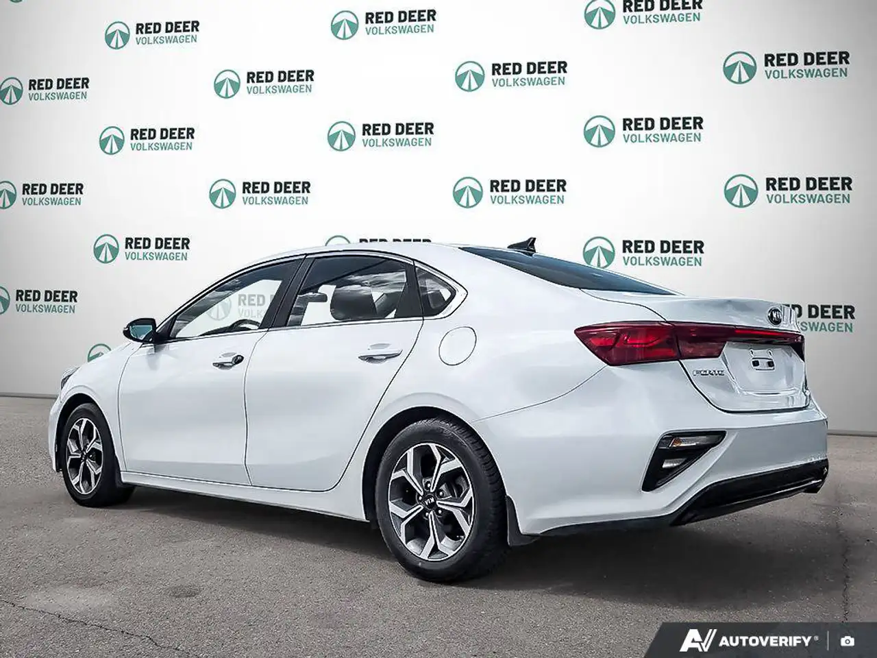 Kia Forte снимка Kia Forte