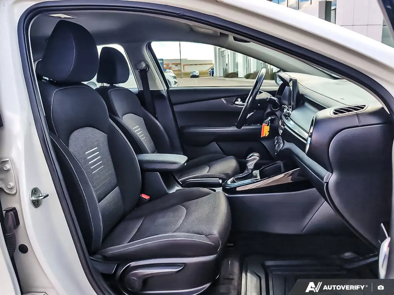 Kia Forte снимка Kia Forte
