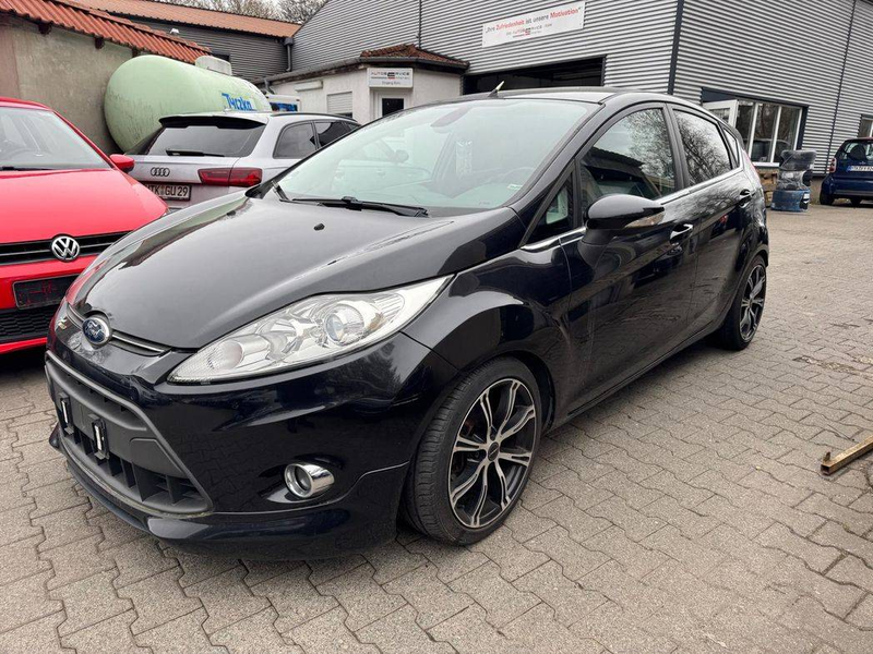 Ford Fiesta 1.4 Titanium Sport SHZ Teilleder Tüv neu Scheckheft unfallfrei — photo 2