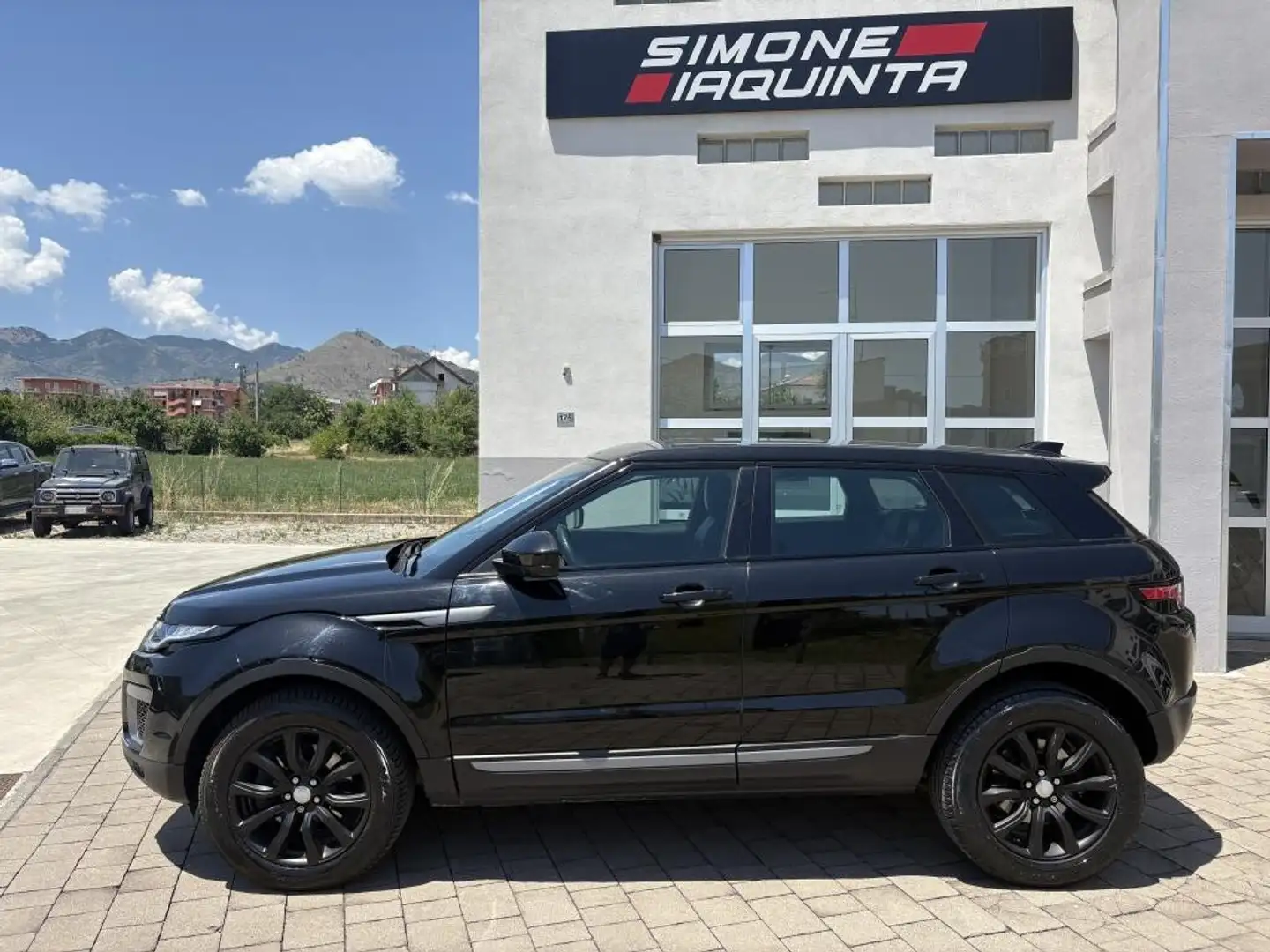 Land Rover Range Rover Evoque 2.0 TD4 150 CV 5p. Business Edition Pure Nero - 2