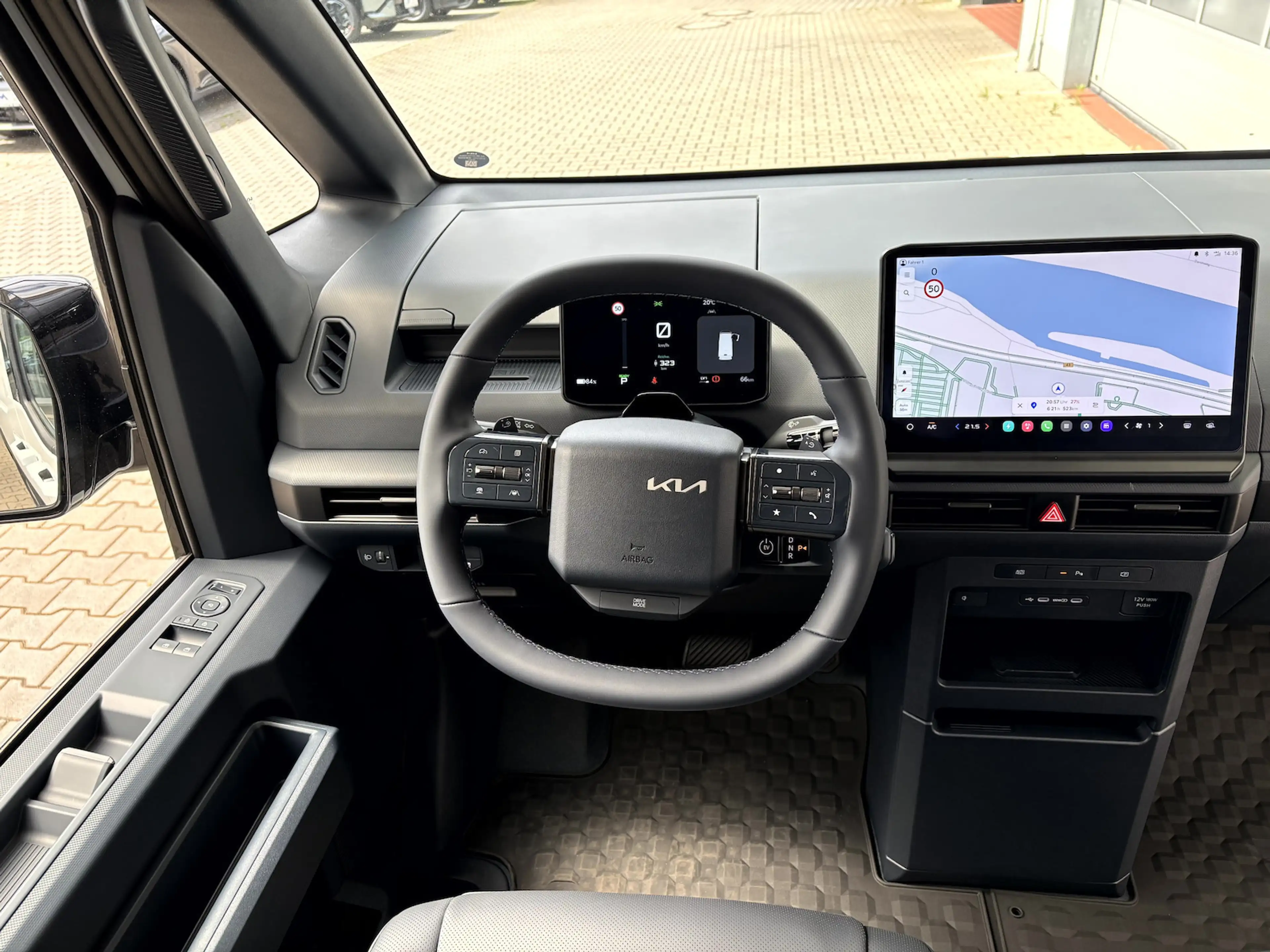 Kia PV5 Cargo L2H1 71 ELITE | 4T | WP | CT | LM | AW — photo 9