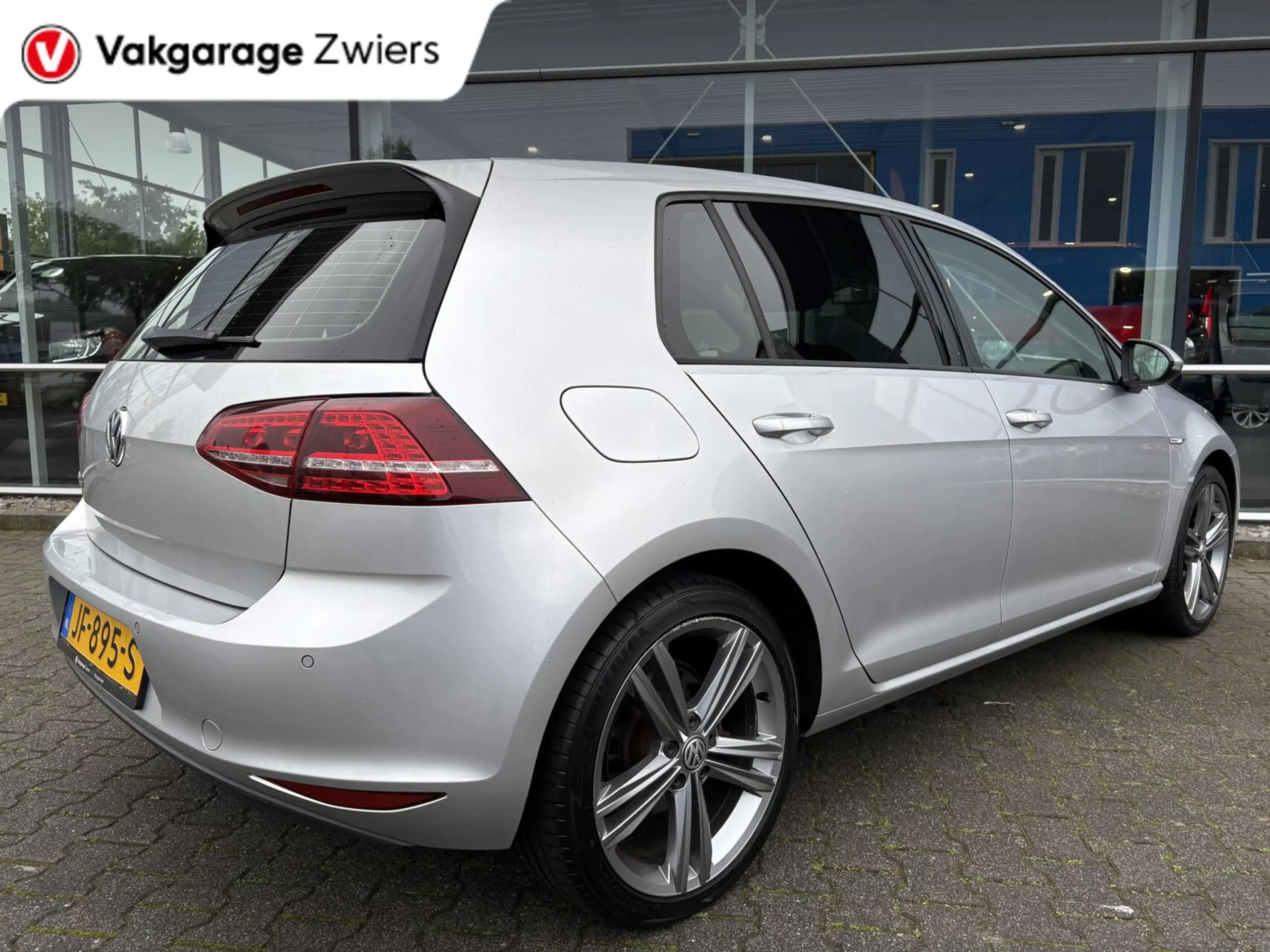 Volkswagen e-Golf | PDC | Android Auto | — photo 7