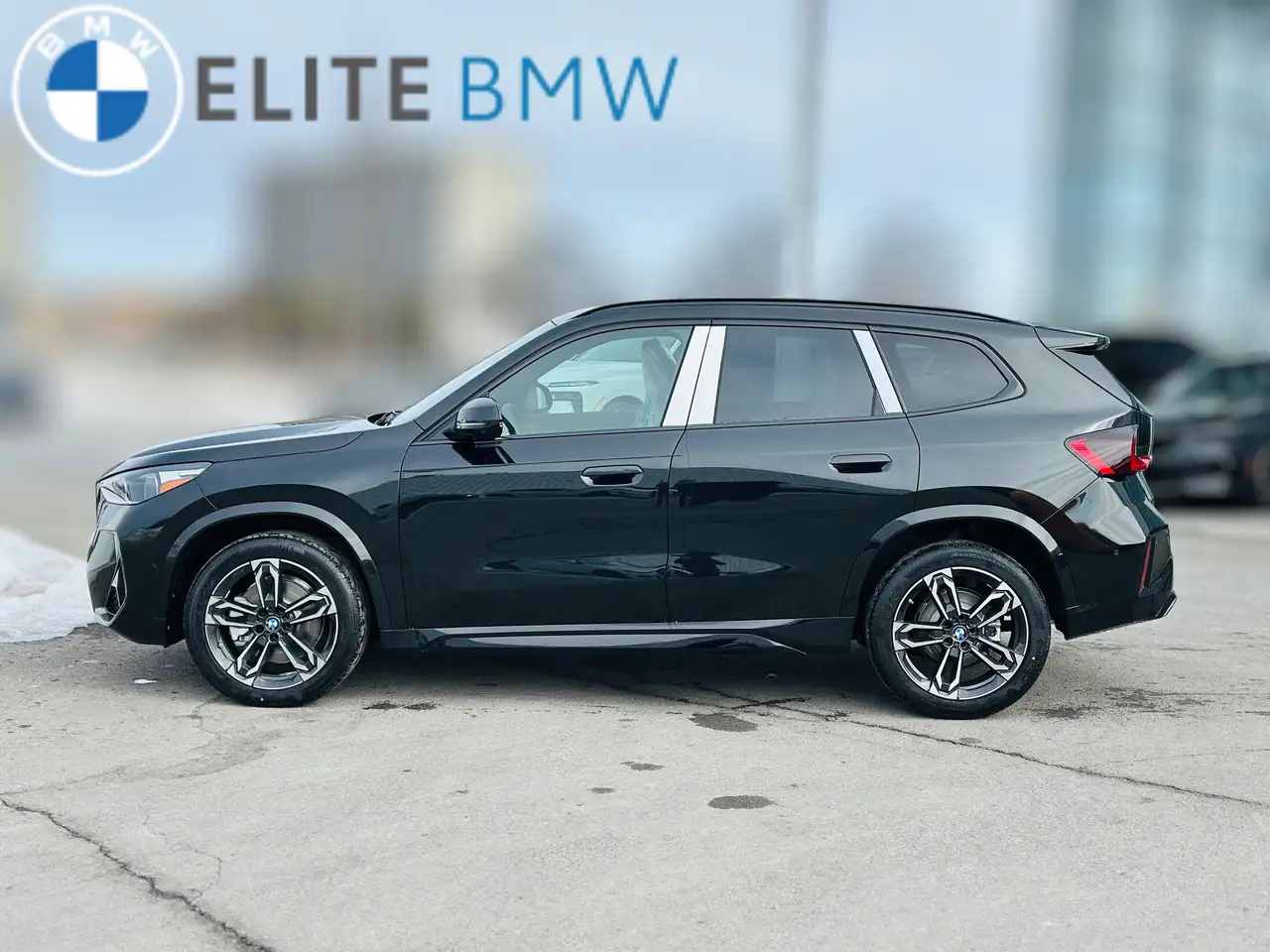 BMW X1 снимка BMW X1