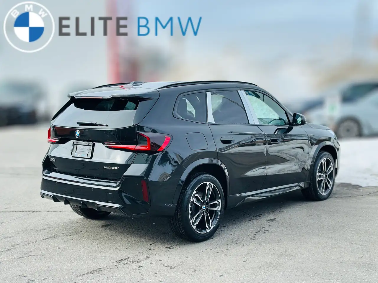 BMW X1 снимка BMW X1