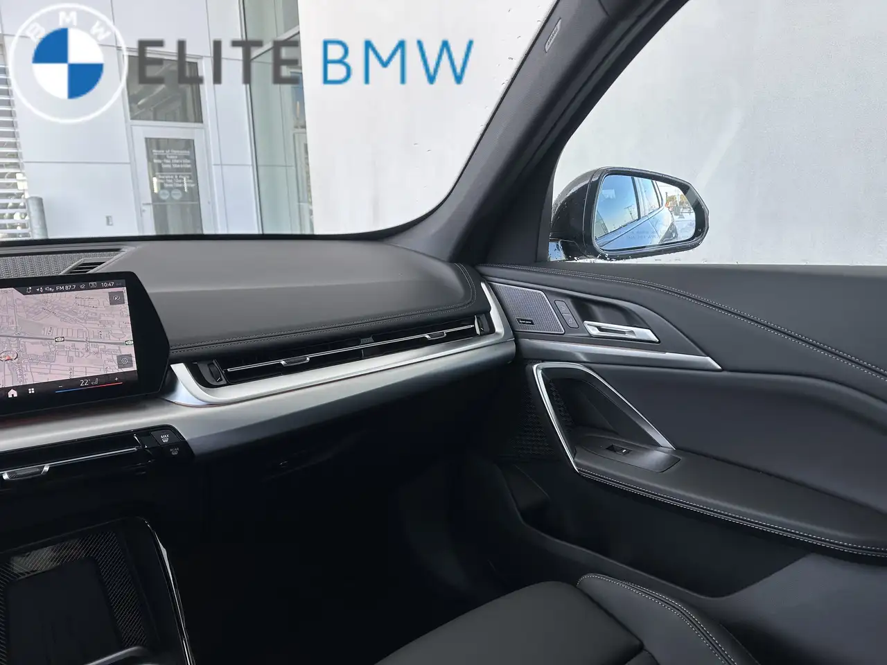 BMW X1 снимка BMW X1