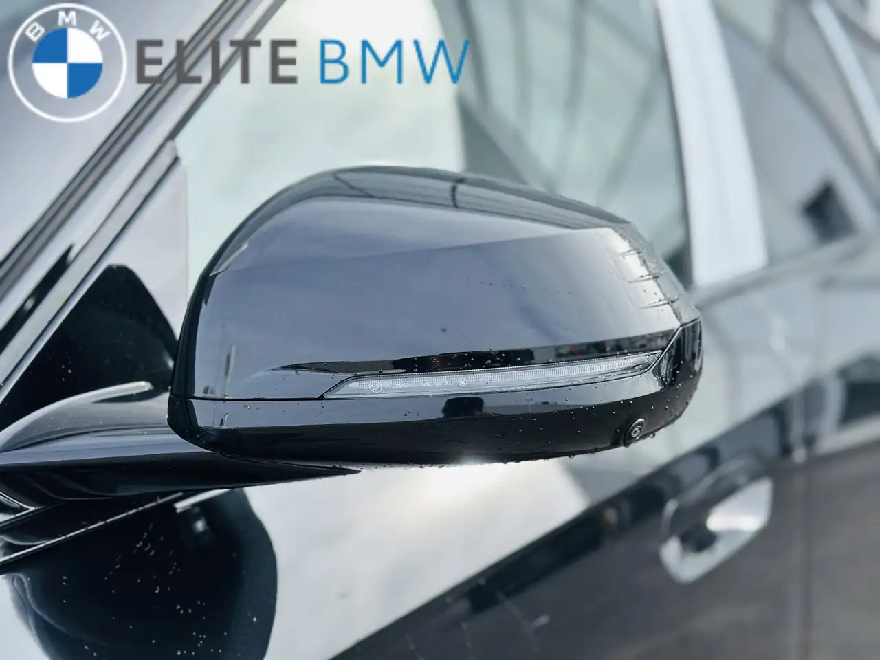 BMW X1 снимка BMW X1