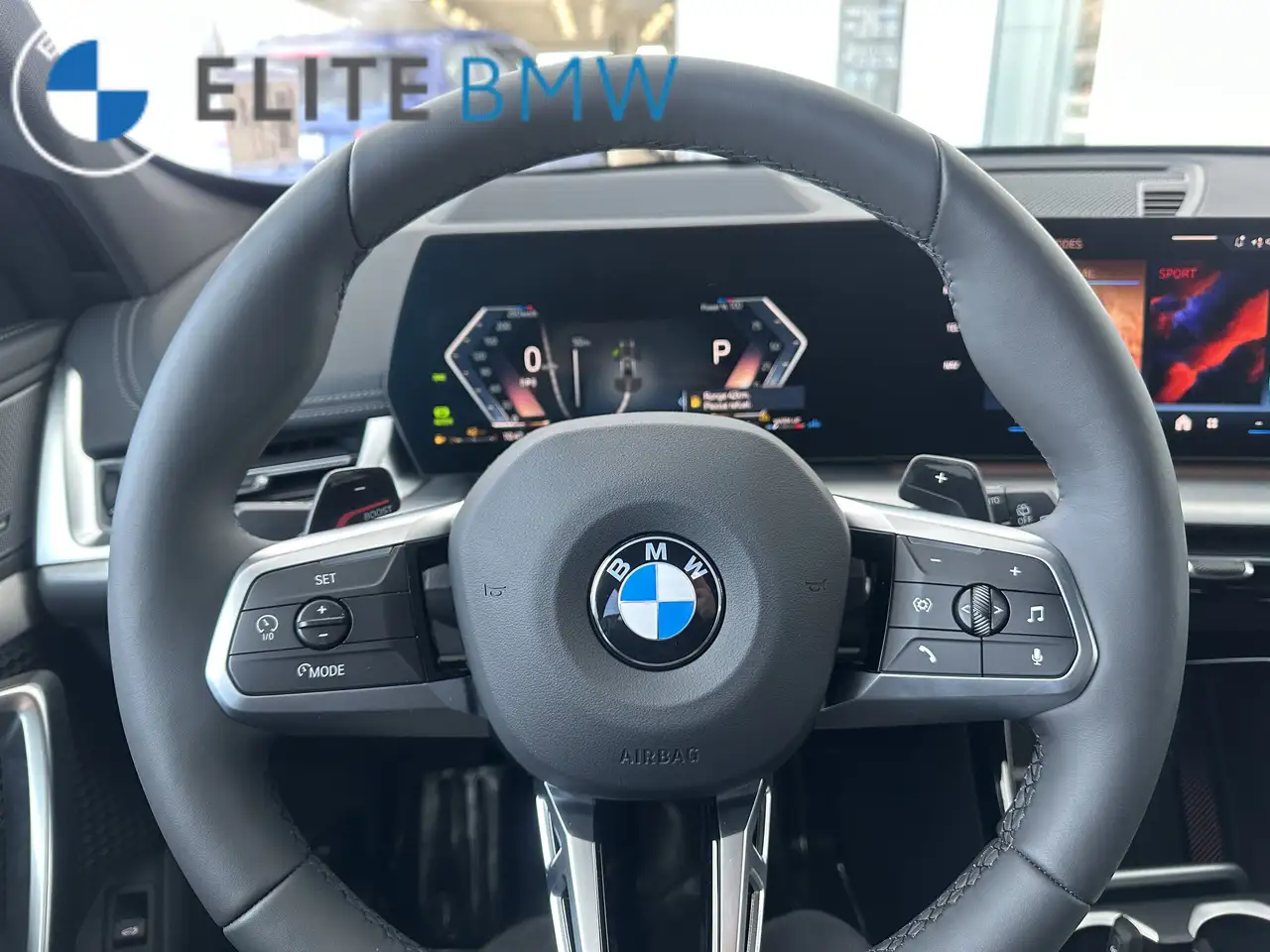 BMW X1 снимка BMW X1