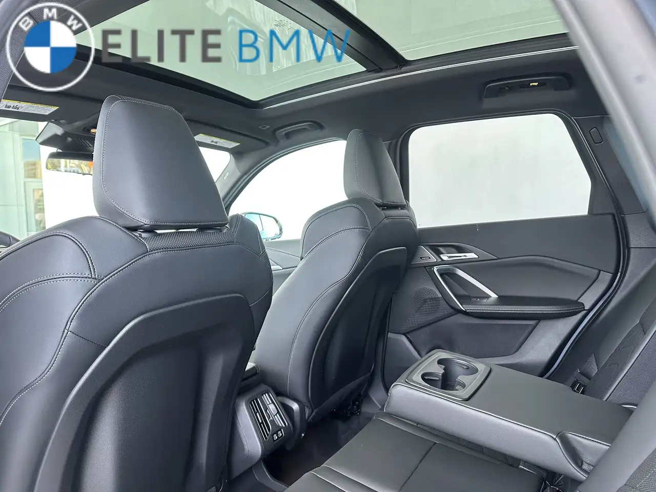 BMW X1 снимка BMW X1