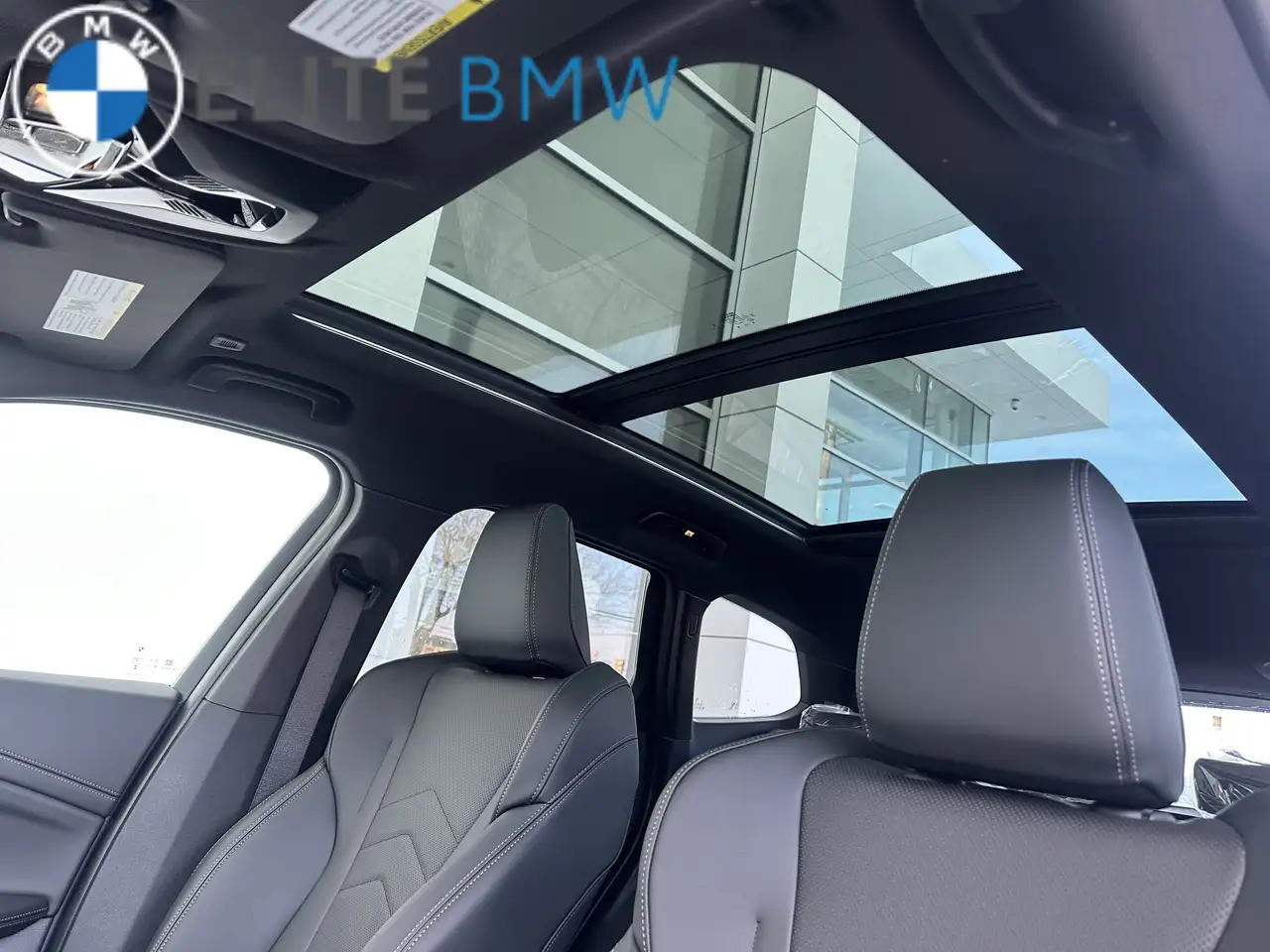 BMW X1 снимка BMW X1