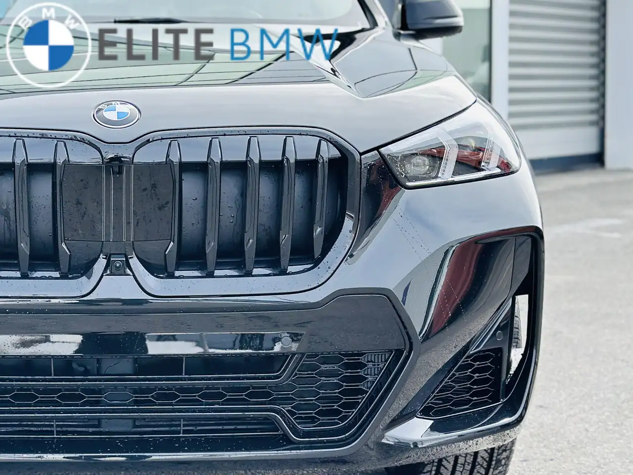 BMW X1 снимка BMW X1