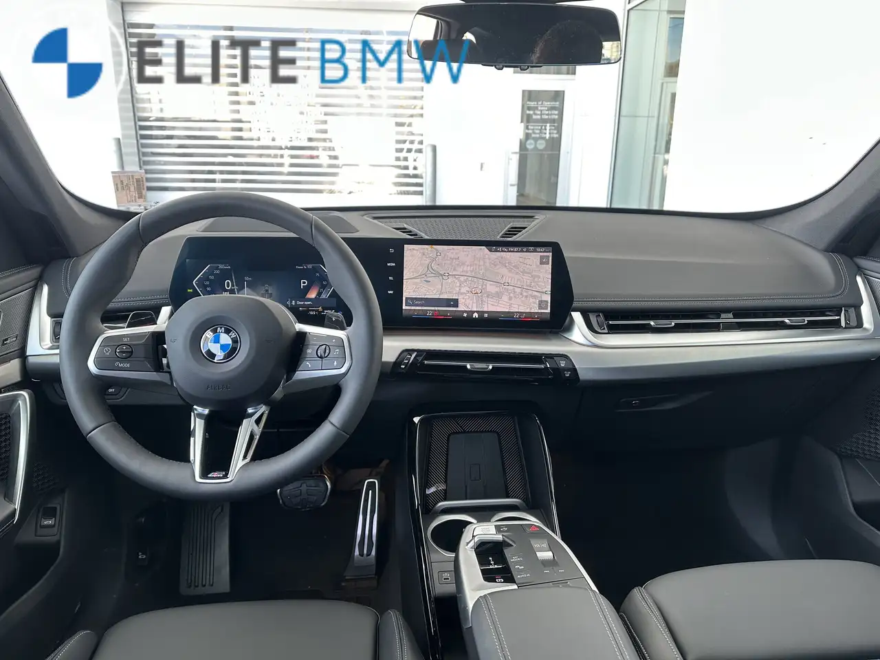 BMW X1 снимка BMW X1