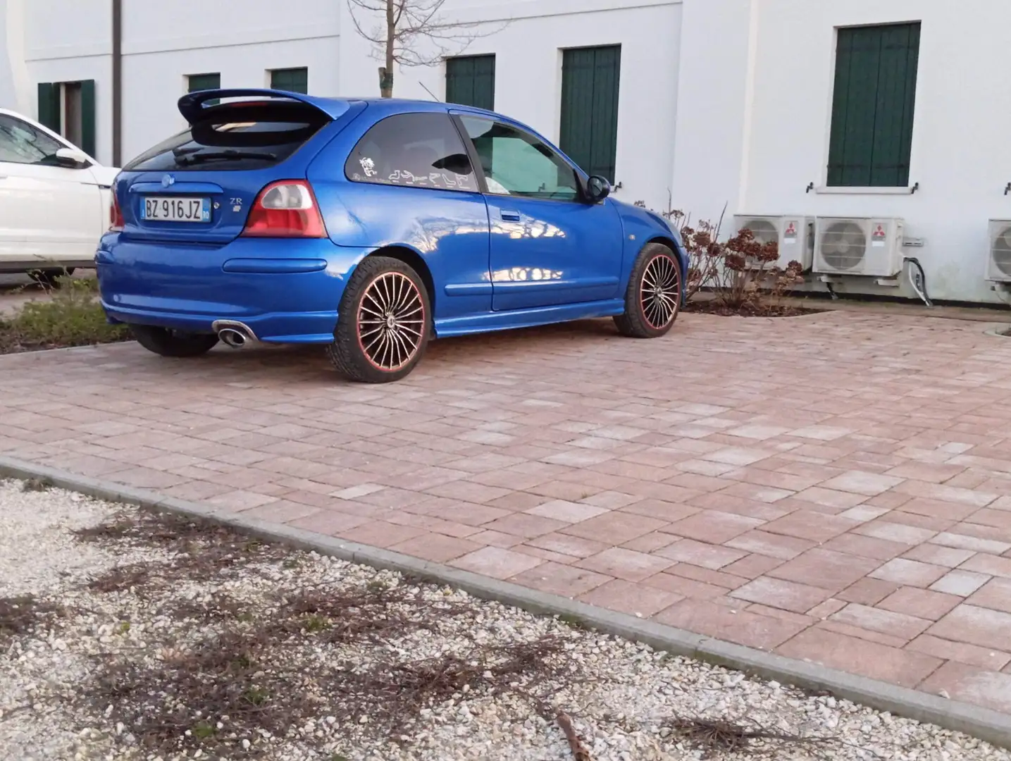 MG ZR 3p 1.4 105cv - 1