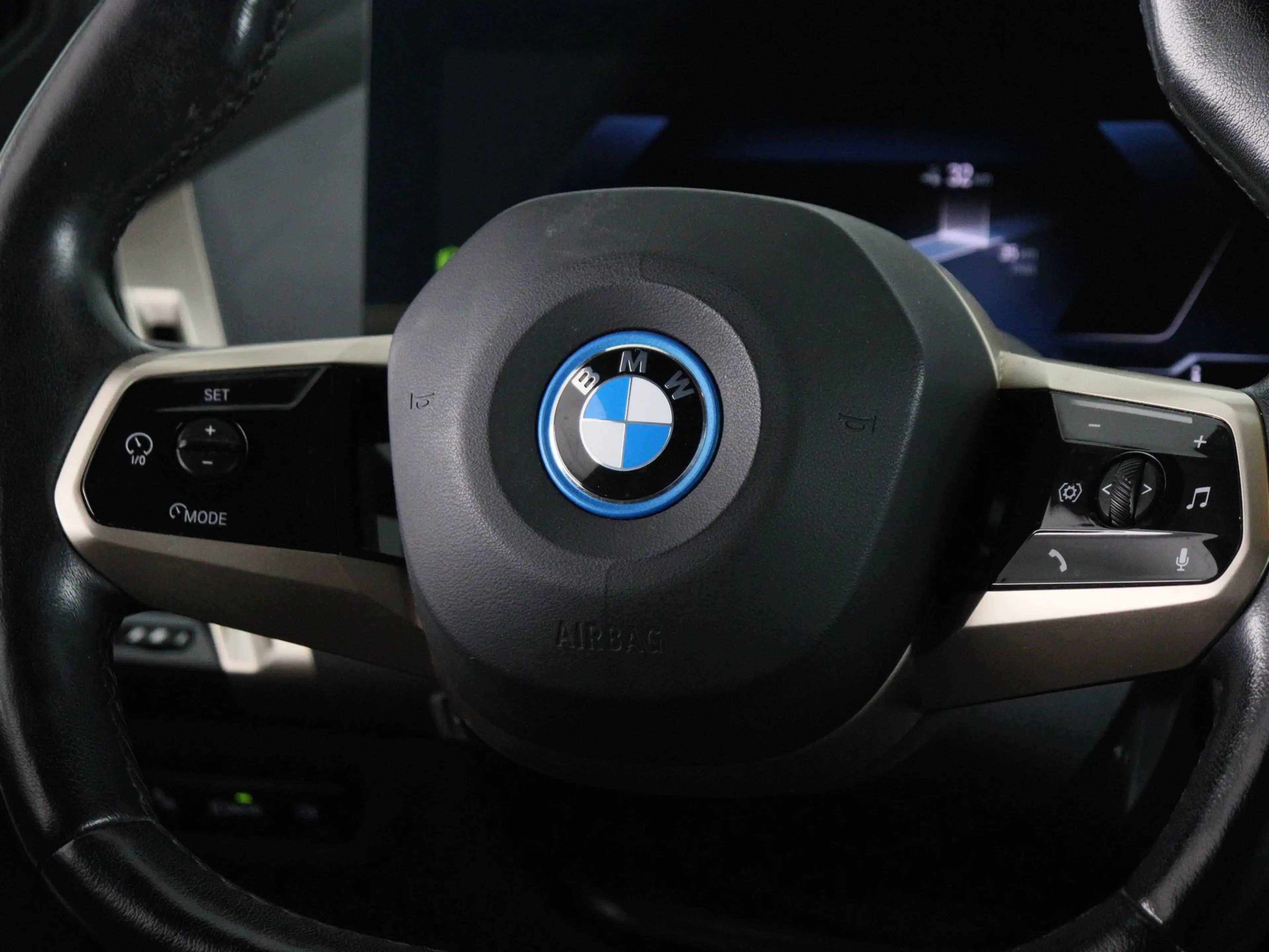 BMW iX xDrive40 High Executive 77 kWh Accu conditie 99% — photo 3