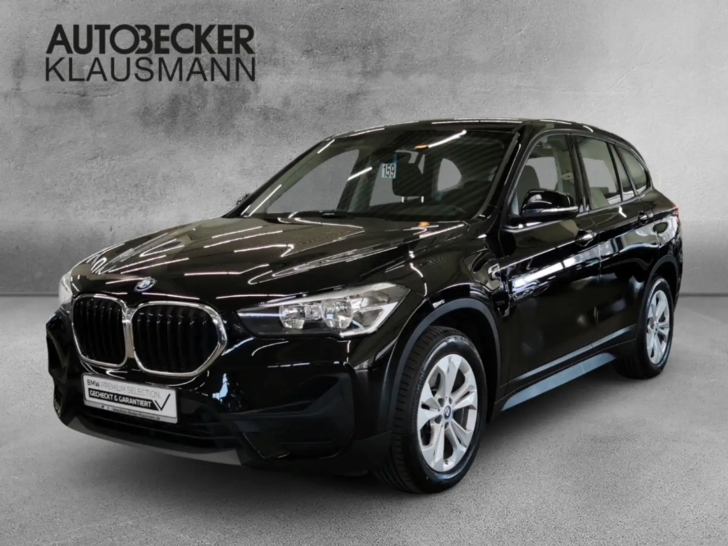 BMW X1 xDRIVE 25e ADVANTAGE AUTOMATIK STANDKLIMA Negro - 1