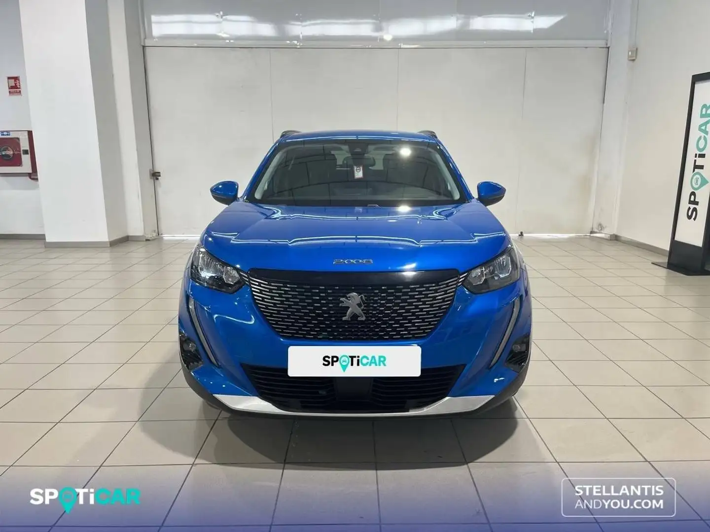 Peugeot 2008 1.2 PureTech S&S Allure Pack 100 Azul - 2