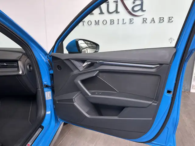 Audi A3 view 8