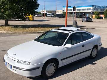 Calibra 2.0i 8v cat.