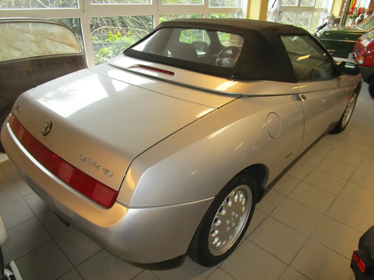 Alfa Romeo Spider 2.0 16V T.Spark L, foto 4