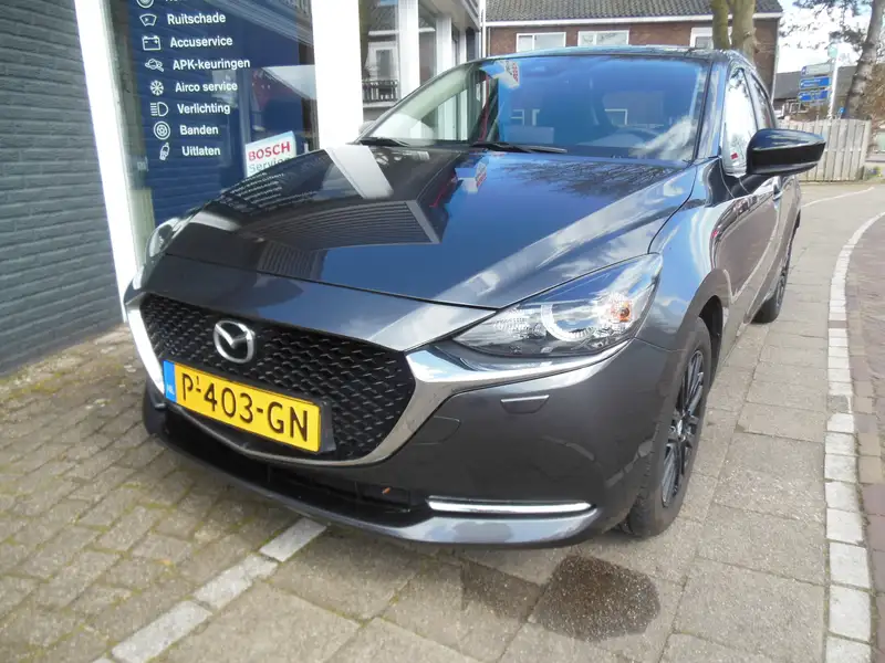 MAZDA 2