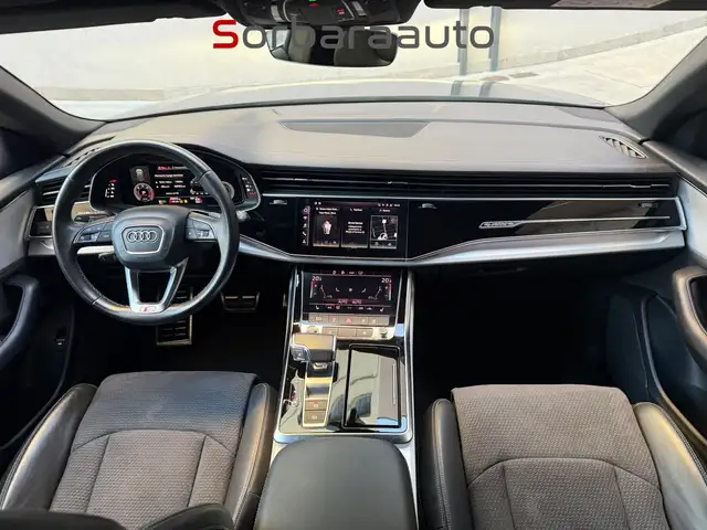 Audi Q8 view 15