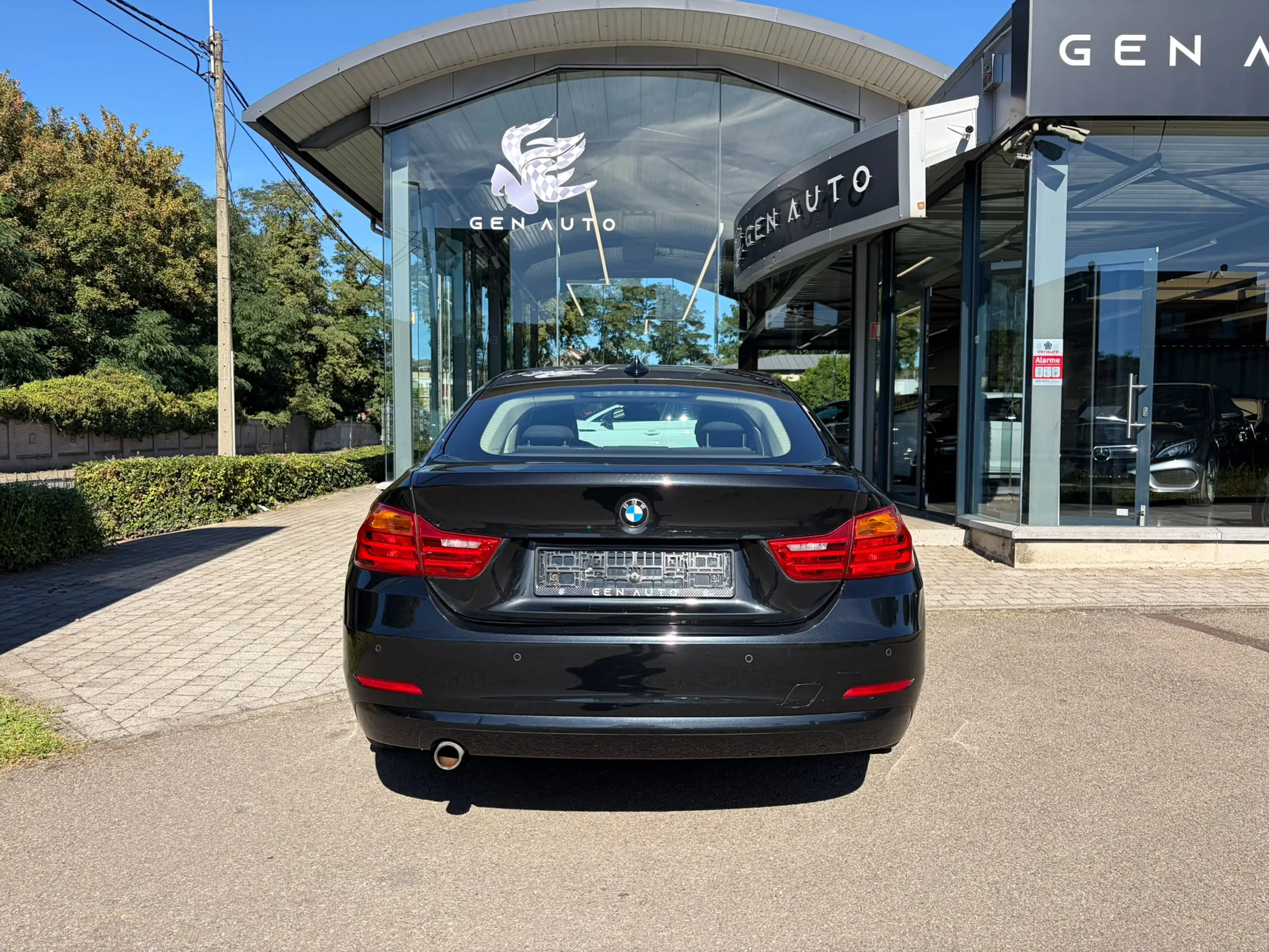 BMW 418 dA Gran Coupé Sport Edition Euro6b Volant M Grand GPS Siège Chauffant * 12 MOIS GARANTIE * — photo 6