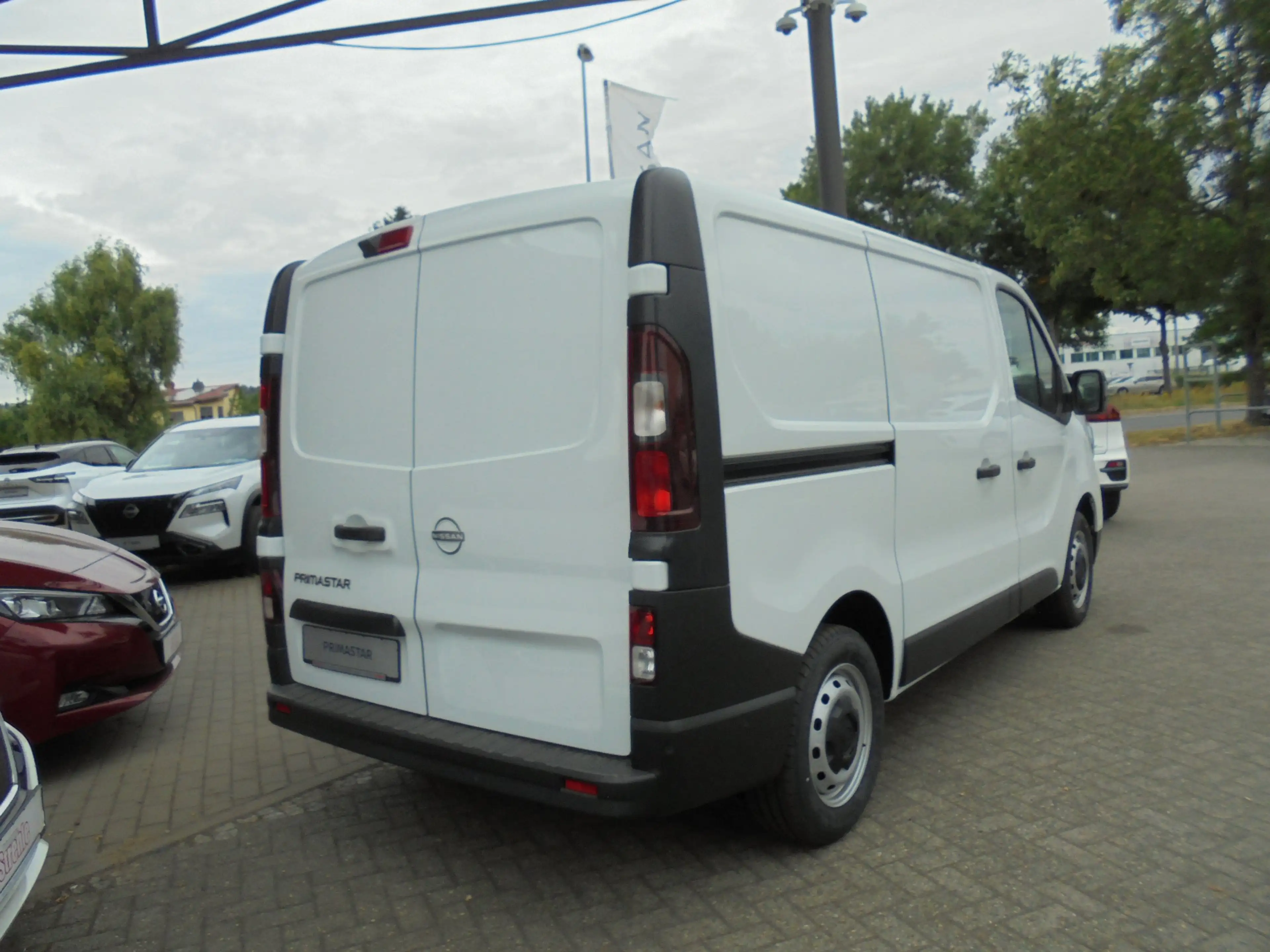 Nissan Primastar Kasten N-Connecta L1H1 dci130 3,0t 6MT Navi LRB — photo 5