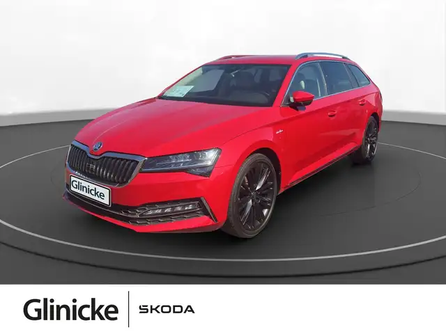 Skoda Superb Combi 2.0 TDI DSG L&K 4x4 AHK Navi SiHz L