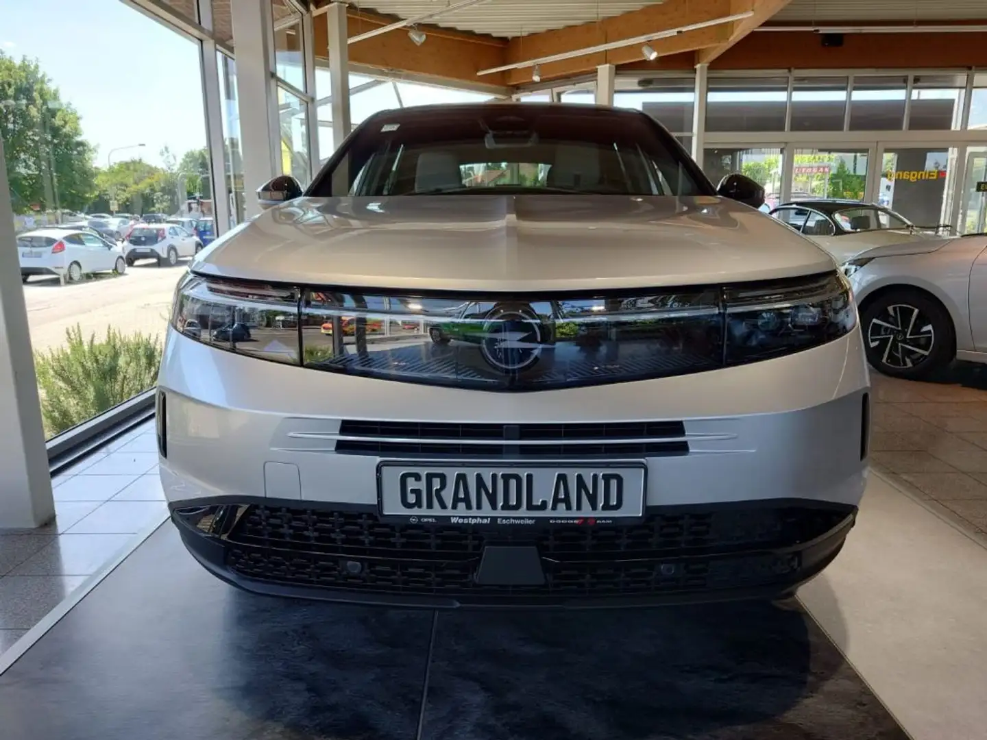 Opel Grandland 1.2 DI Hybrid 48 V Automatik GS Silber - 2