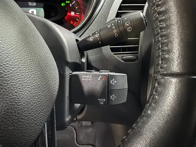 Renault Captur view 12