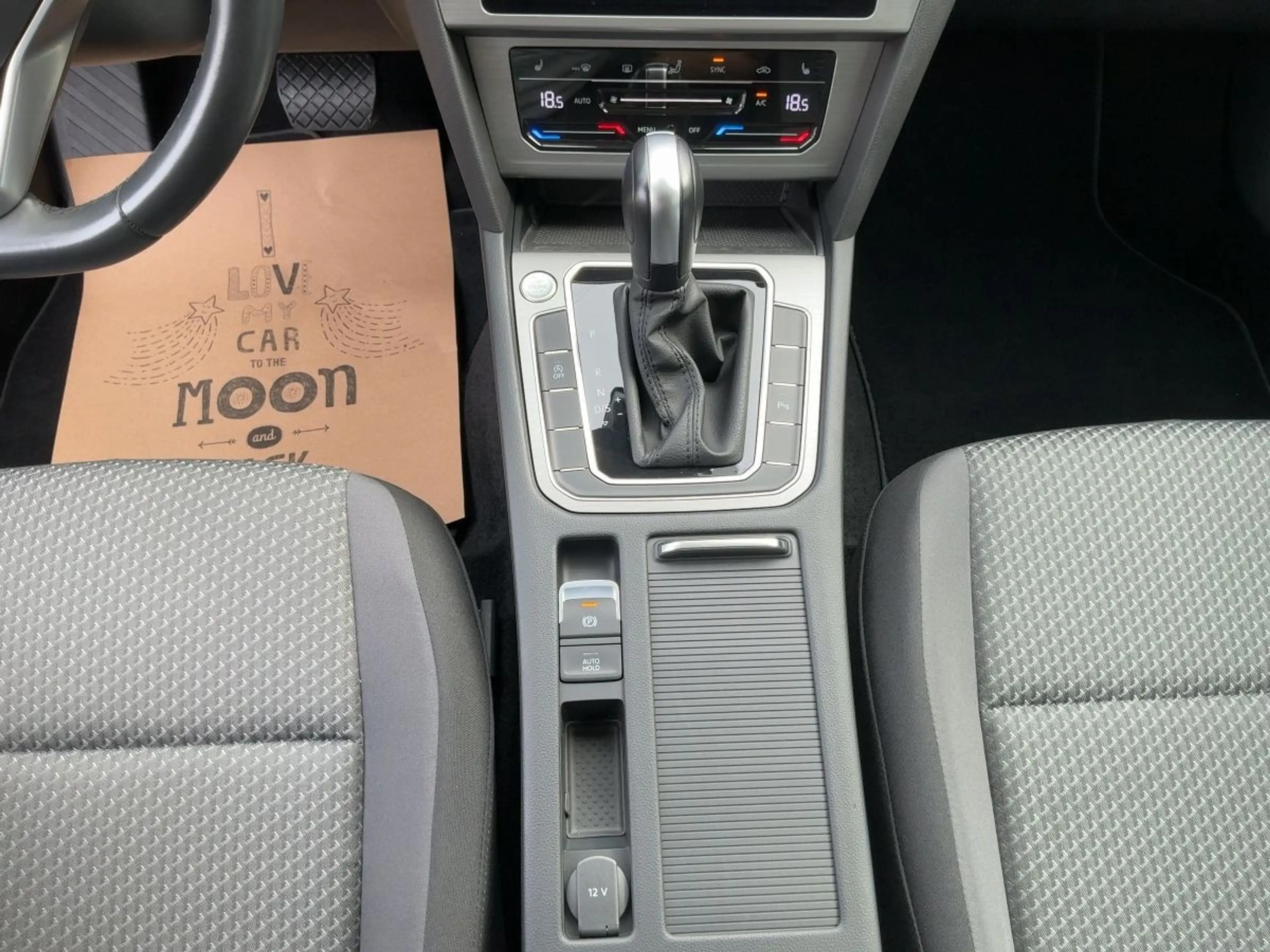 Volkswagen Passat Variant 1.5 TSI DSG LED+NAVI+RFK+APP — photo 18