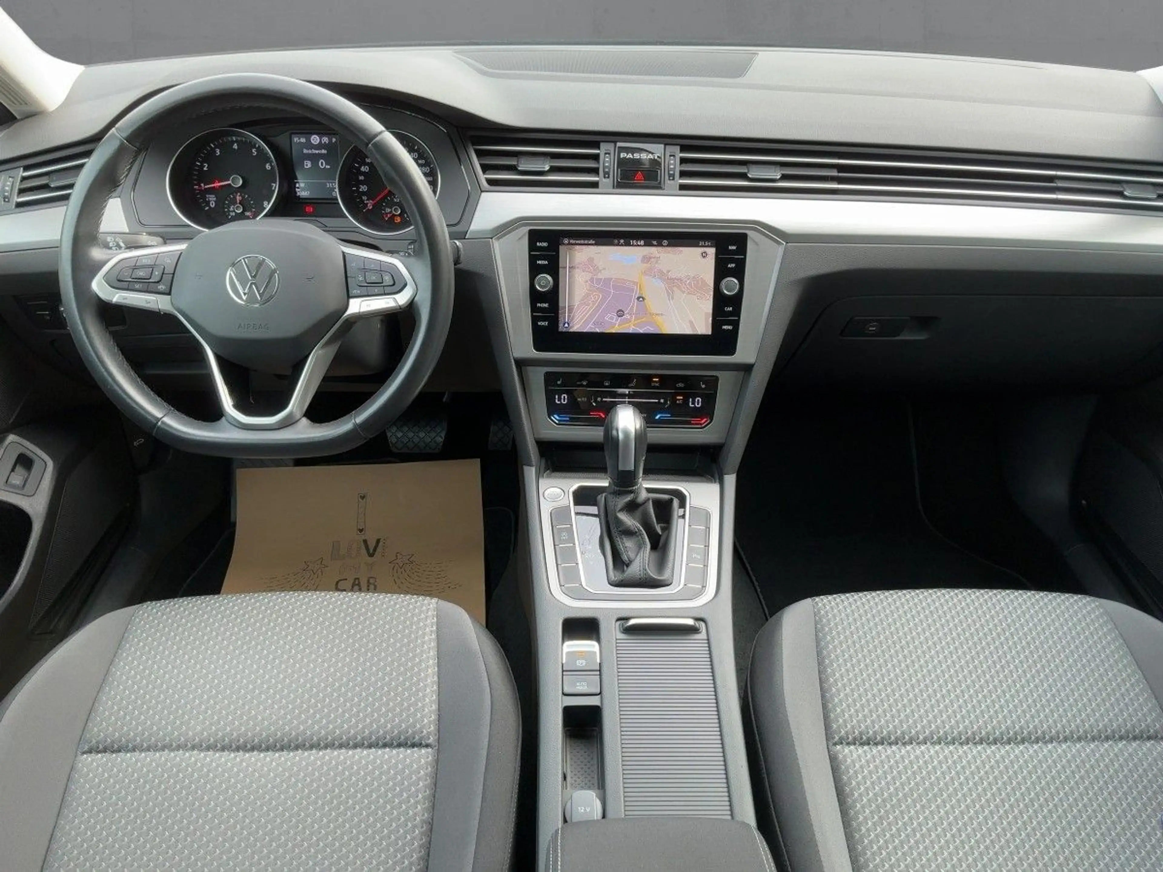 Volkswagen Passat Variant 1.5 TSI DSG LED+NAVI+RFK+APP — photo 9