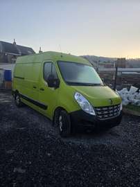 2.3 dCi 35 L2H2 Confort (E5)