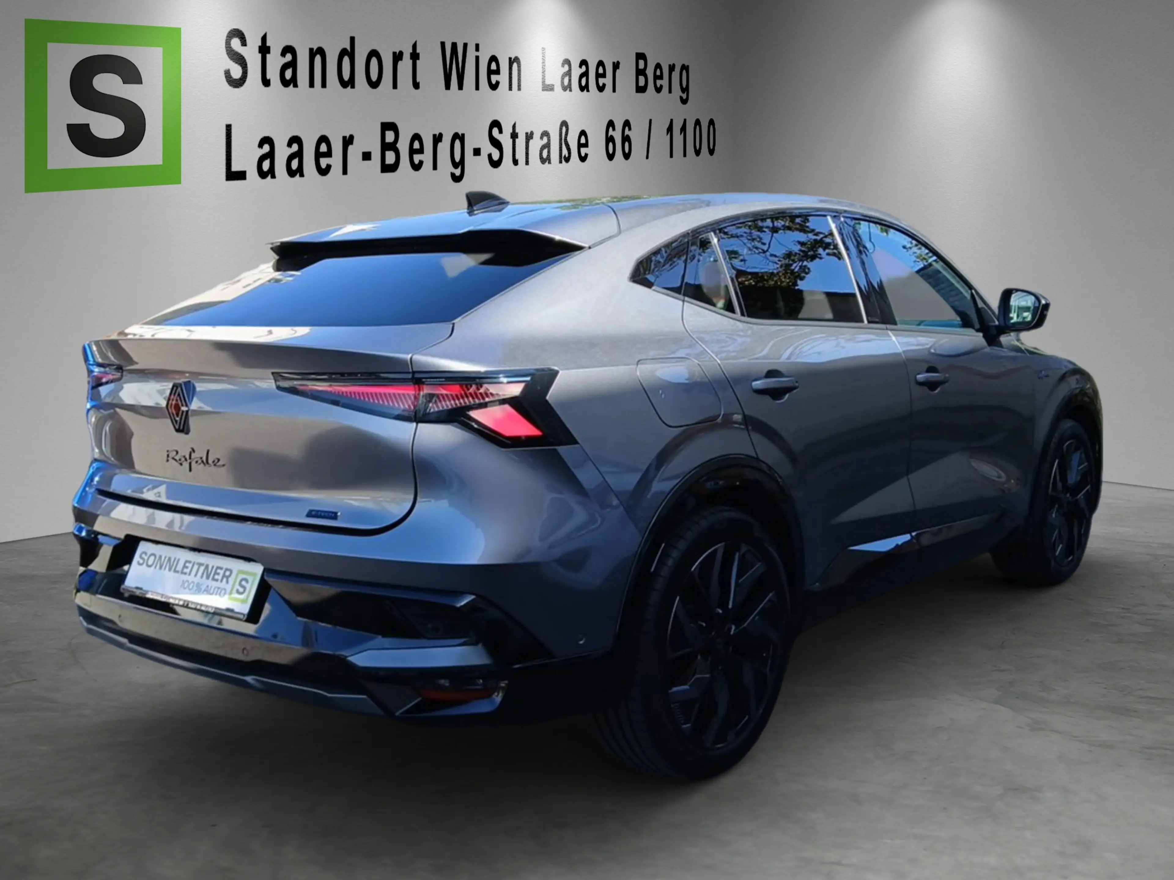 Renault Rafale RAFALE Esprit Alpine E-Tech Plug-in Hybrid 300 4x4 — photo 3