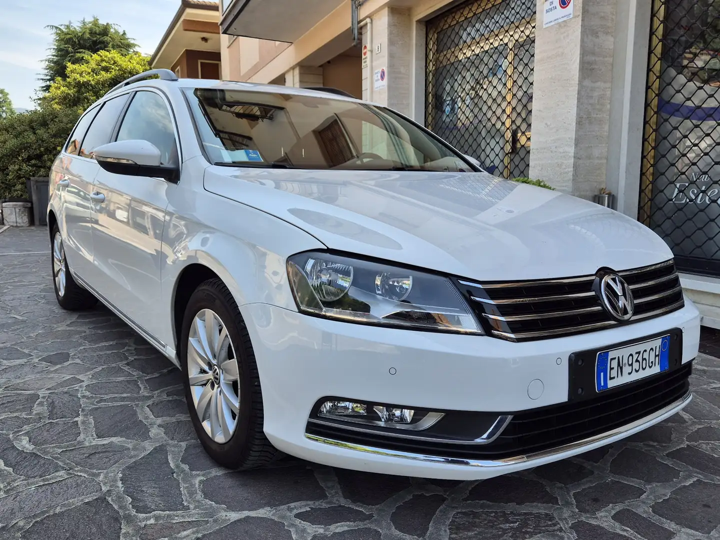 Volkswagen Passat 2.0 tdi Highline - 2