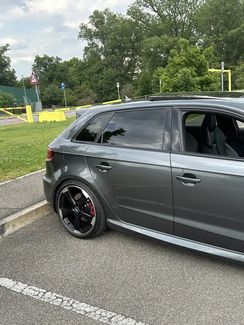 Audi RS3 Sportback 2.5 tfsi quattro s-tronic - 2