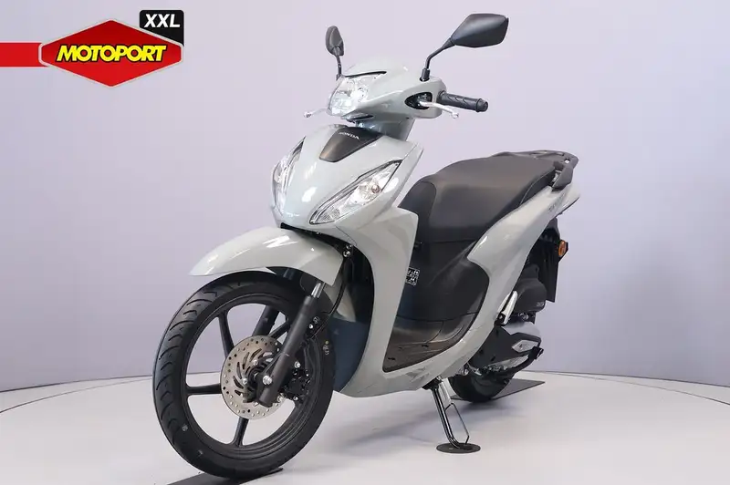 Honda NSC 110 - foto 4