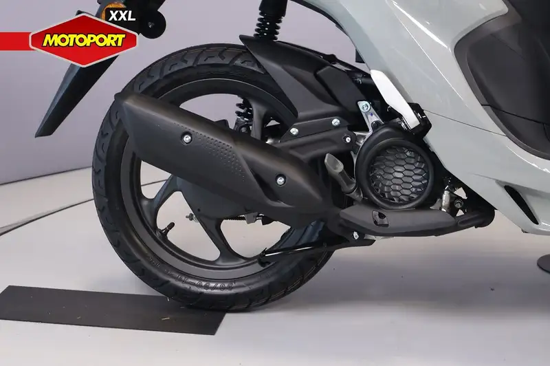 Honda NSC 110 - foto 8